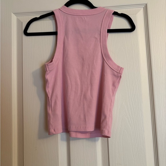 Pink Sleeveless Women's Top - Picture 2 of 4